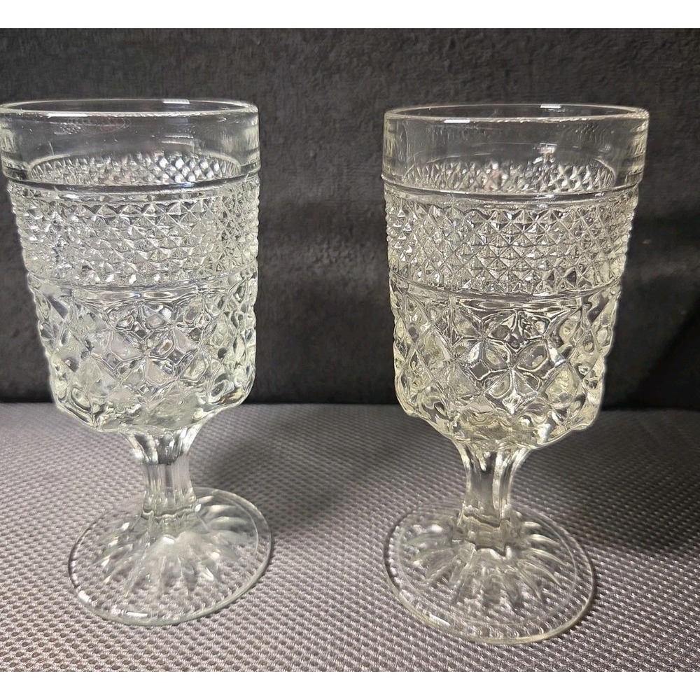 Set of 2 Vtg Anchor Hocking Stem Water Goblets Wexford Pattern Clear Glass 6.5"